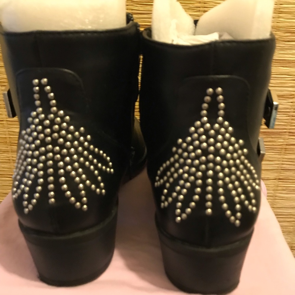 Express Booties - Picture 6 of 7